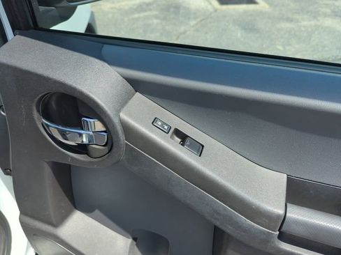 Used 2015 Nissan Xterra S w/ Value Package image 31