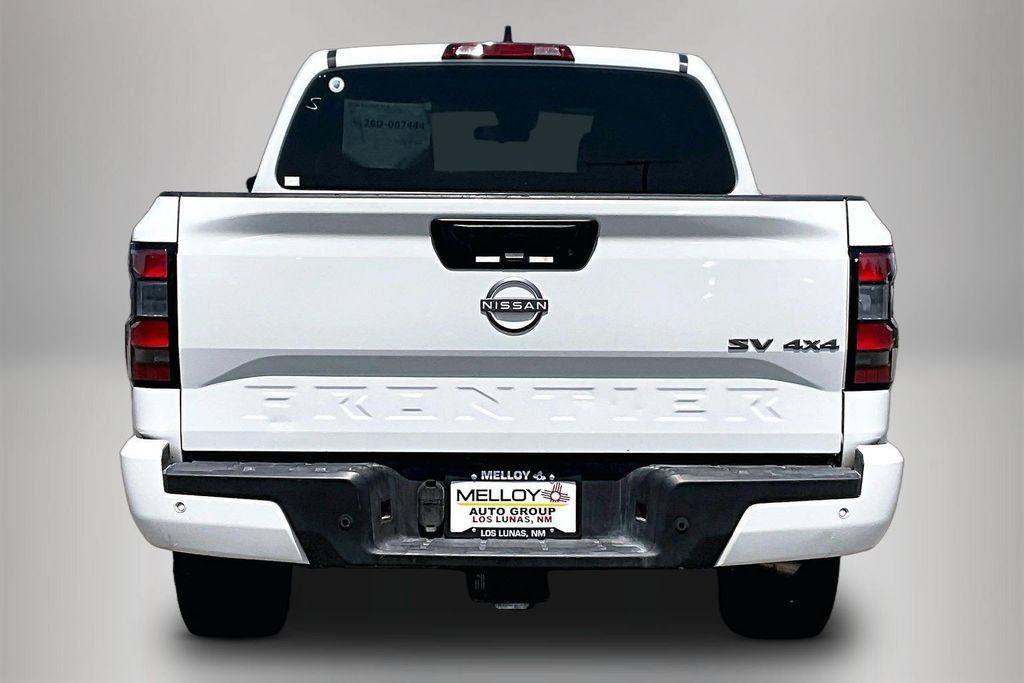 Used 2024 Nissan Frontier SV w/ Technology Package AWD/4WD image 5