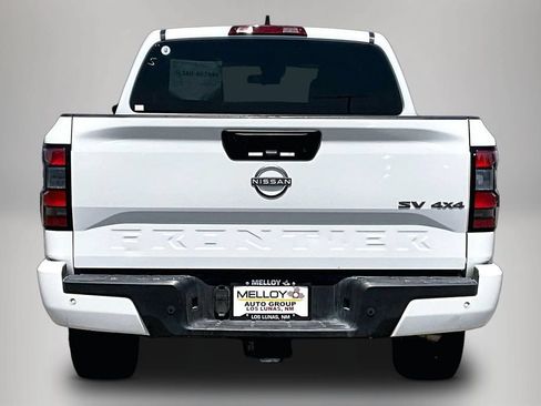 Used 2024 Nissan Frontier SV w/ Technology Package AWD/4WD image 5