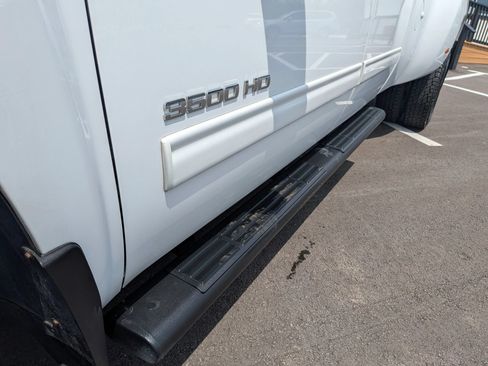 Used 2012 Chevrolet Silverado 3500 LTZ w/ LTZ Plus Package AWD/4WD image 17