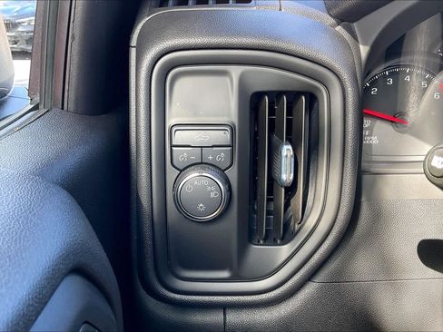 Used 2023 Chevrolet Silverado 1500 Custom RWD image 32