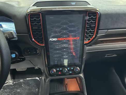 New 2025 Ford Ranger Raptor image 24