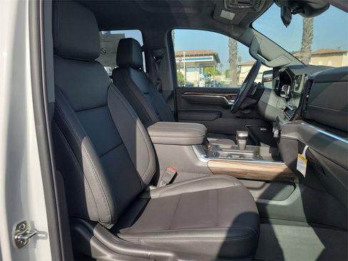 New 2026 Chevrolet Silverado 1500 LT Trail Boss w/ Safety Package image 19