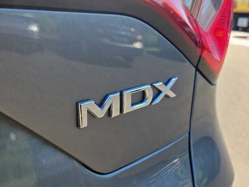 Used 2023 Acura MDX SH-AWD w/ Advance Package image 33