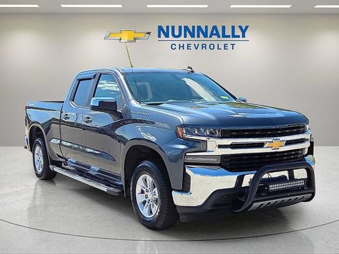 Used 2019 Chevrolet Silverado 1500 LT w/ Remote Start Package AWD/4WD image 7