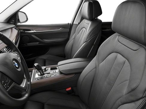 Used 2018 BMW X5 xDrive40e w/ Driving Assistance Package image 12