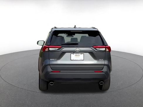 Used 2025 Toyota RAV4 XLE image 11