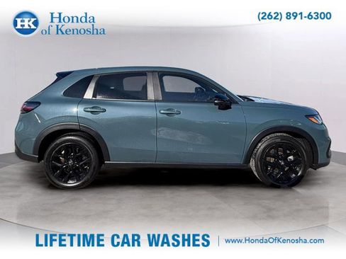 Certified 2025 Honda HR-V Sport image 9