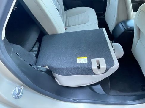 Used 2018 Ford Fusion S FWD image 50