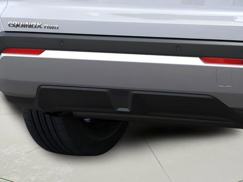 New 2026 Chevrolet Equinox LT AWD/4WD image 14