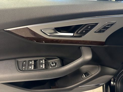 Used 2019 Audi Q7 2.0T Premium Plus w/ Premium Plus Package image 21