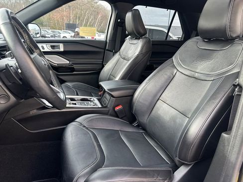 Used 2023 Ford Explorer ST w/ Technology Package image 40