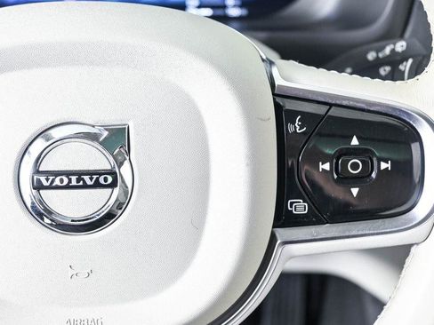 Certified 2024 Volvo XC90 T8 Plus w/ Protection Package Premier AWD/4WD image 13