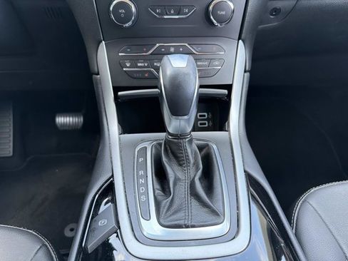 Used 2017 Ford Edge SEL w/ Equipment Group 201A image 31