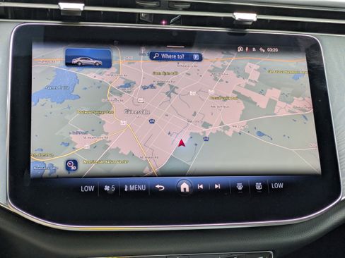 Certified 2025 Mercedes-Benz E 53 AMG e 4MATIC Sedan image 22