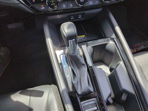 Used 2023 Honda Accord Touring image 11