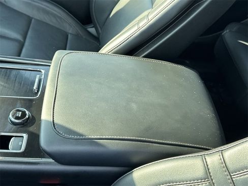 Used 2022 Lincoln Aviator Reserve image 27