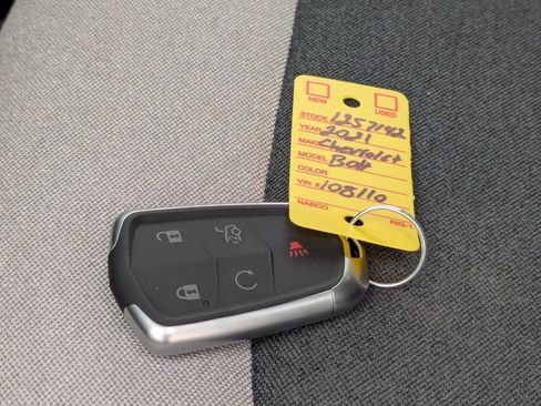 Used 2021 Chevrolet Bolt LT image 35