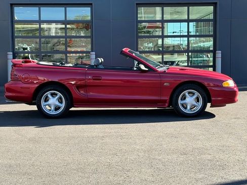 Used 1995 Ford Mustang GT image 9