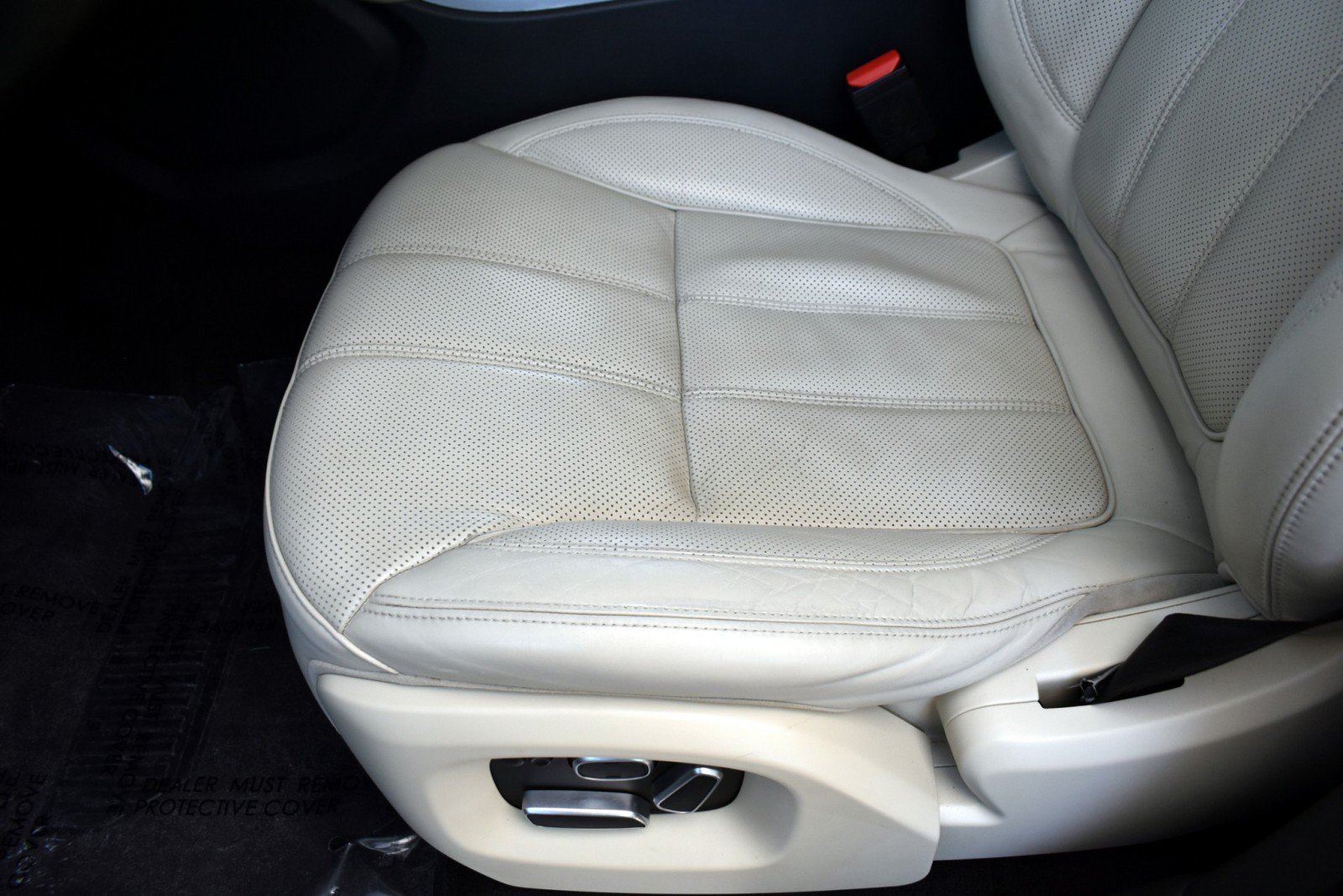 Used 2015 Land Rover Range Rover Sport HSE AWD/4WD image 29