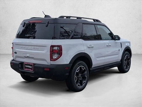 New 2025 Ford Bronco Sport Outer Banks image 2