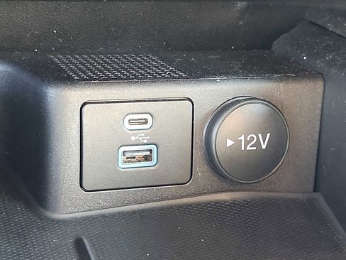 Used 2022 Ford Escape SE w/ Convenience Package image 24