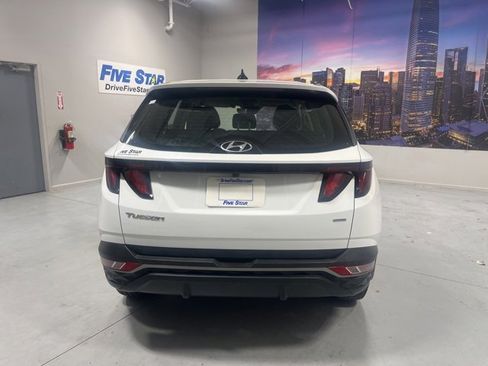 Certified 2023 Hyundai Tucson SE image 24