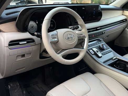 Used 2024 Hyundai Palisade Limited AWD/4WD image 26