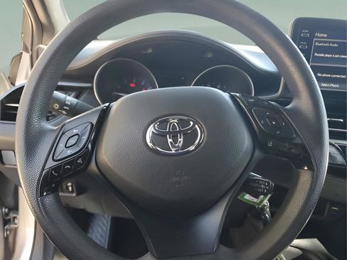 Used 2019 Toyota C-HR LE image 15