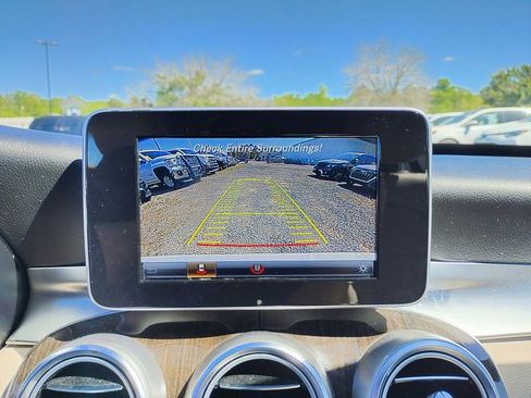 Used 2018 Mercedes-Benz C 300 Sedan image 26