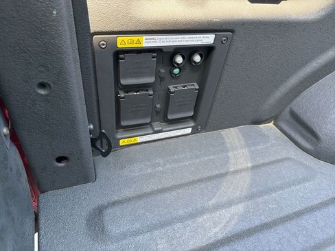 Used 2021 Ford F150 Lariat w/ Equipment Group 502A High AWD/4WD image 12