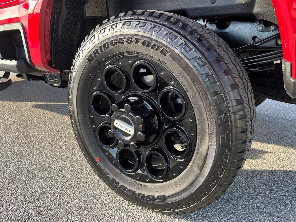 New 2027 Ford F350 Lariat w/ Black Appearance Package AWD/4WD image 24