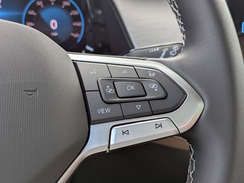 New 2026 Volkswagen Atlas Cross Sport SE FWD image 28