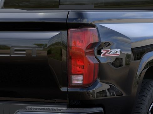 New 2026 Chevrolet Colorado Z71 w/ Technology Package AWD/4WD image 11