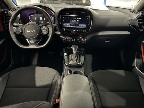 Used 2023 Kia Soul GT-Line image 22