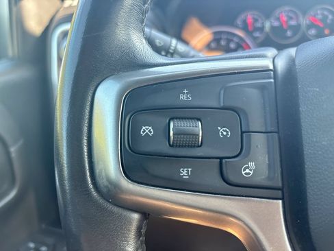 Used 2021 Chevrolet Silverado 1500 LT Trail Boss w/ Convenience Package II AWD/4WD image 22
