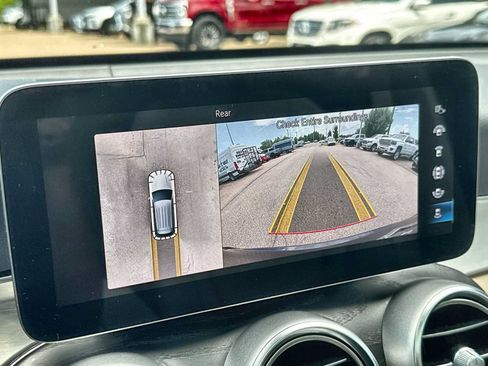 Used 2022 Mercedes-Benz GLC 300 image 28