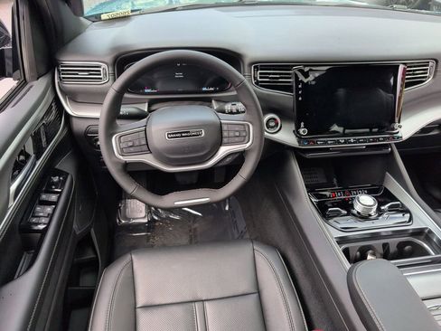 New 2026 Jeep Grand Wagoneer 4WD image 19