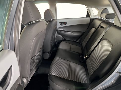 Used 2019 Hyundai Kona SE FWD image 24
