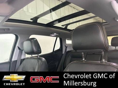 Used 2020 GMC Terrain SLT w/ Preferred Package image 26