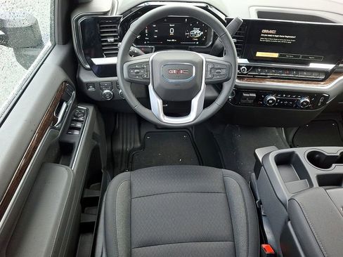 New 2026 GMC Sierra 2500 SLE w/ SLE Value Package; AWD/4WD image 7