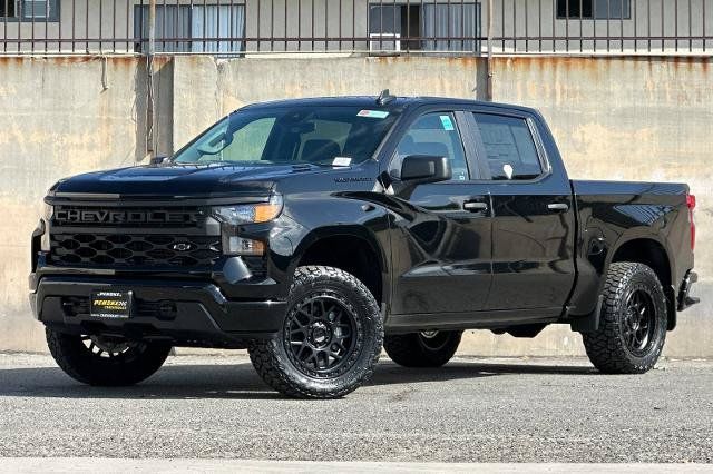 New 2026 Chevrolet Silverado 1500 Custom w/ LPO, Dark Essentials Package RWD image 8