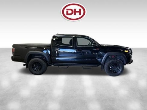 Used 2021 Toyota Tacoma TRD Pro AWD/4WD image 2