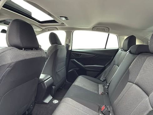 Used 2018 Subaru Impreza 2.0i Premium image 5