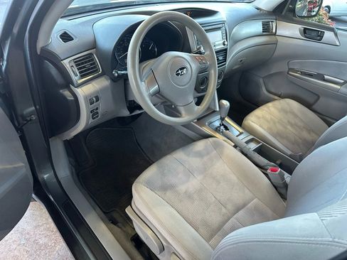 Used 2010 Subaru Forester 2.5X w/ Popular Equipment Group 1A image 7