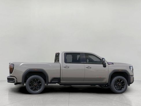 New 2026 GMC Sierra 2500 AT4 w/ AT4 Premium Plus Package AWD/4WD image 5