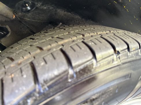 Used 2019 Kia Sorento AWD V6 image 12