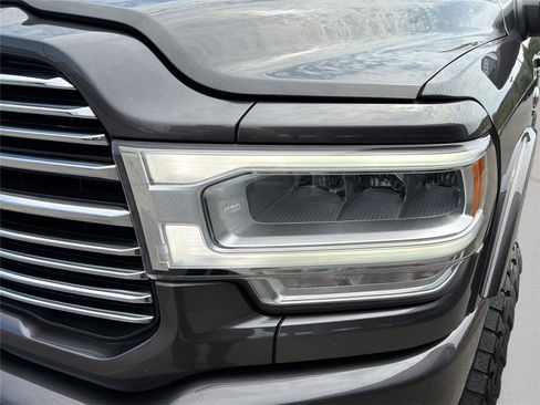 Used 2023 RAM 2500 Laramie AWD/4WD image 30