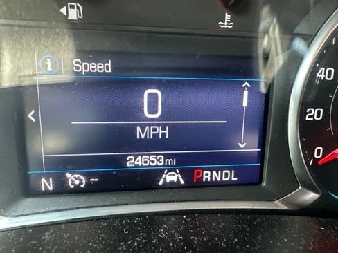 Used 2020 Chevrolet Equinox LT FWD image 10