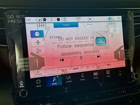 New 2025 Jeep Wagoneer Series II image 13